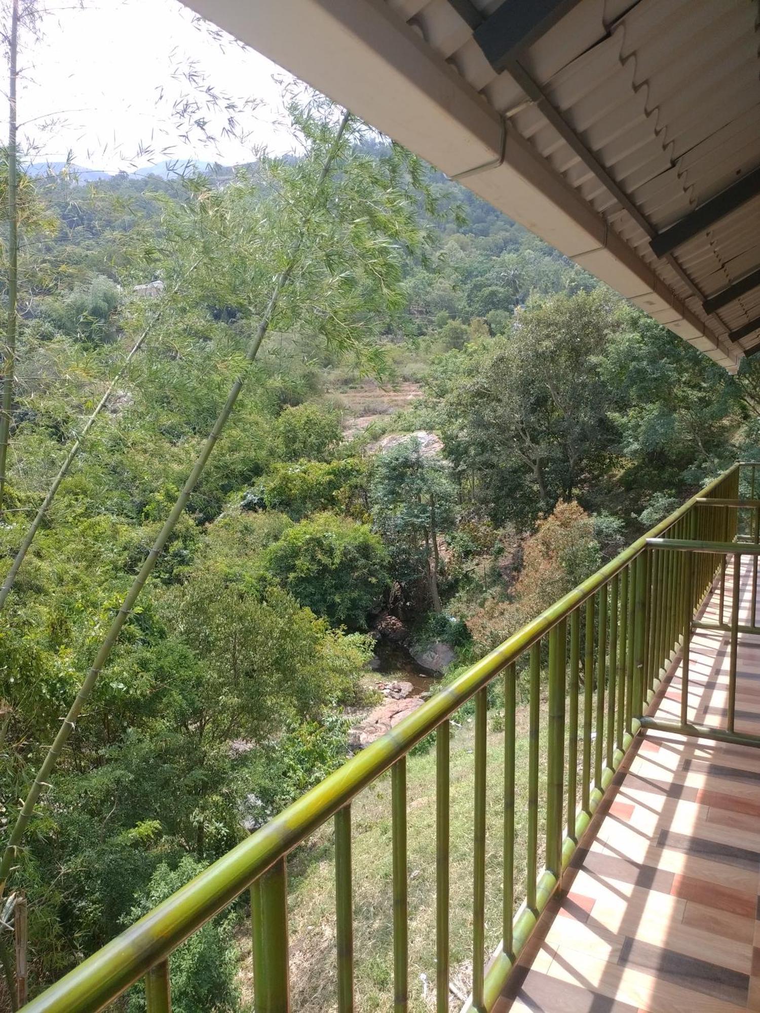 Don'S River Valley Jungle Resort Maraiyūr Zewnętrze zdjęcie